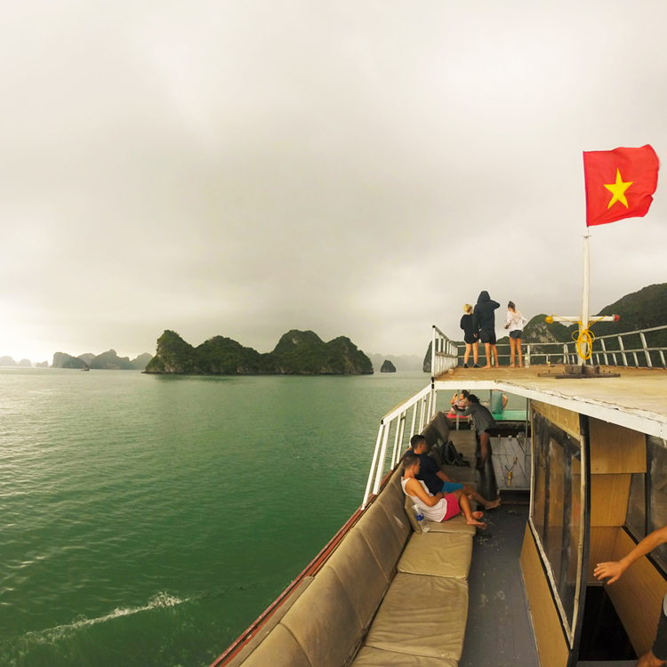 Why Halong Bay is a must see: Halong Bay Cocktail Cruise